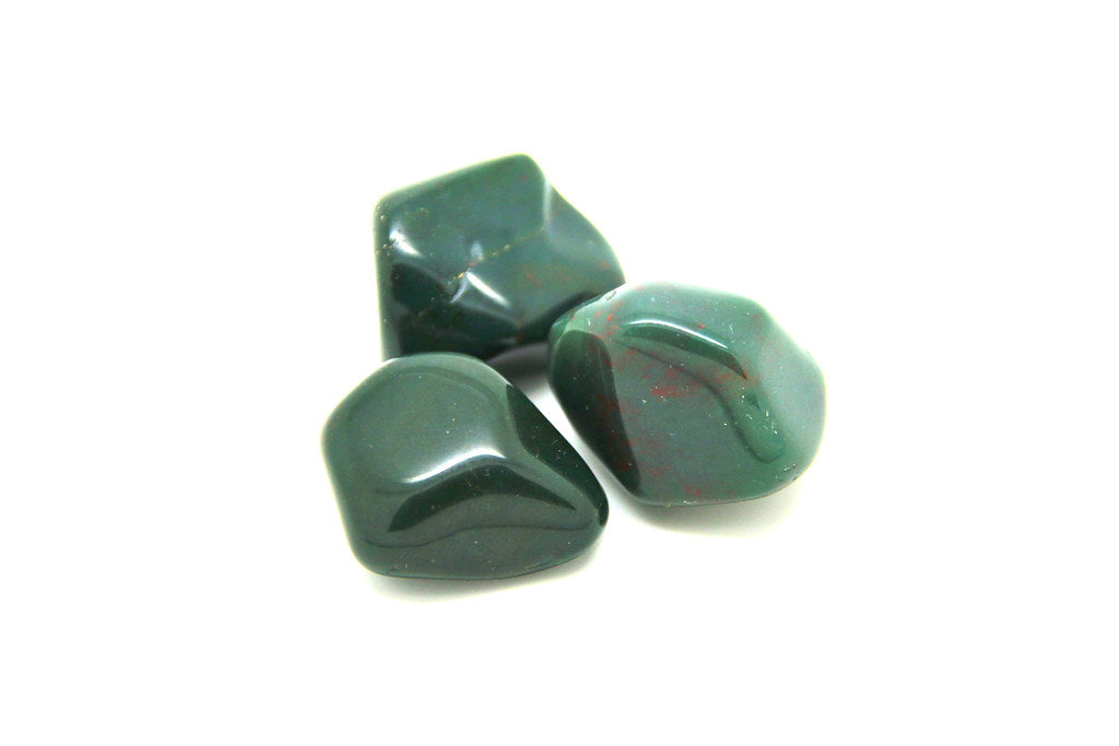 A vitroues green jasper or chalcedony with hematite red inclusions