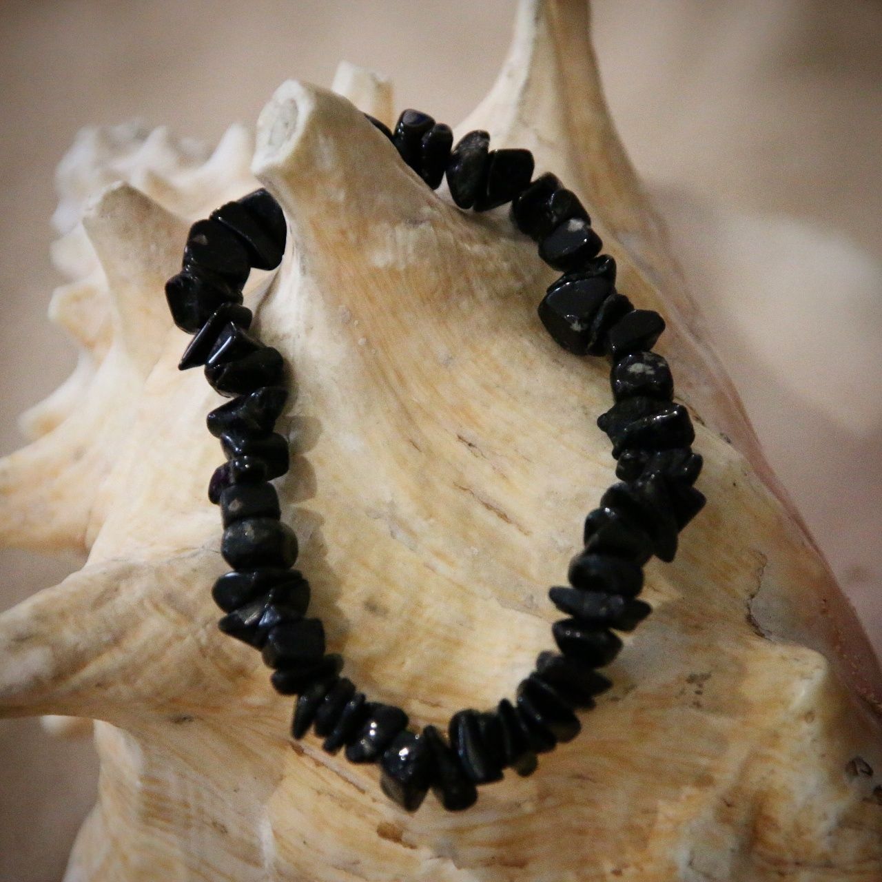 Crystal Chip Gem Bracelets - Quality  Elasticated Bracelets Obsidian