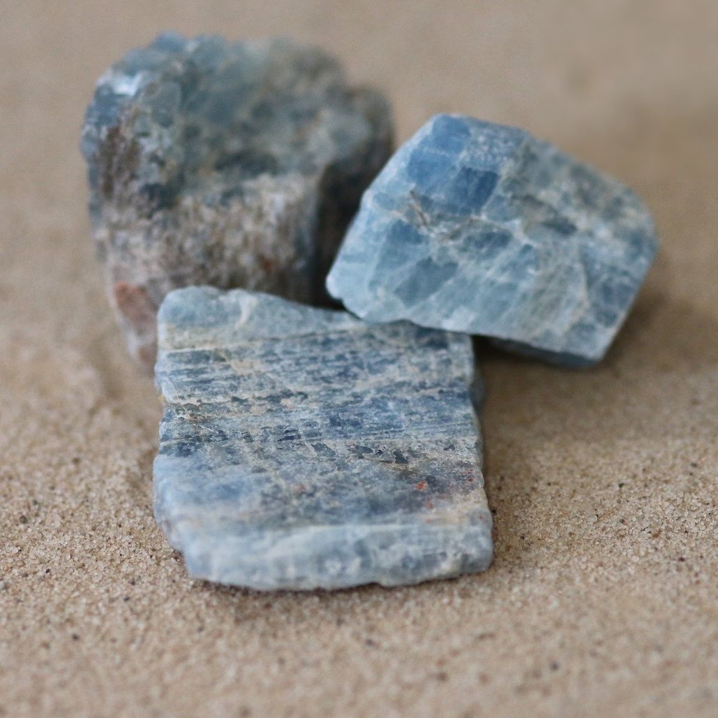 Aquamarine 20 - 30mm