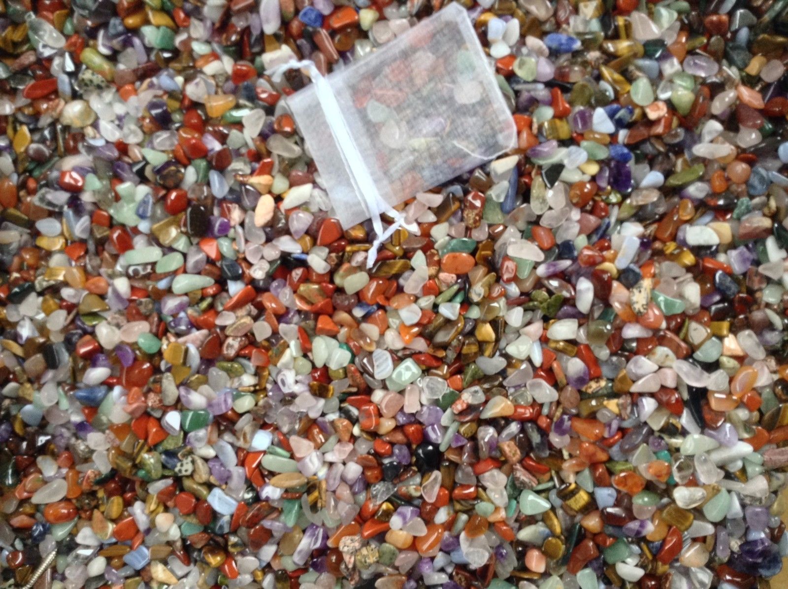 2000 XXS Tumbled Crystal Chips (3-7mm)