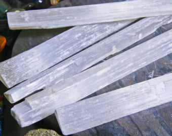 Selenite Wand - Natural Raw Selenite Crystal Wands 5cm, 10cm, 20cm