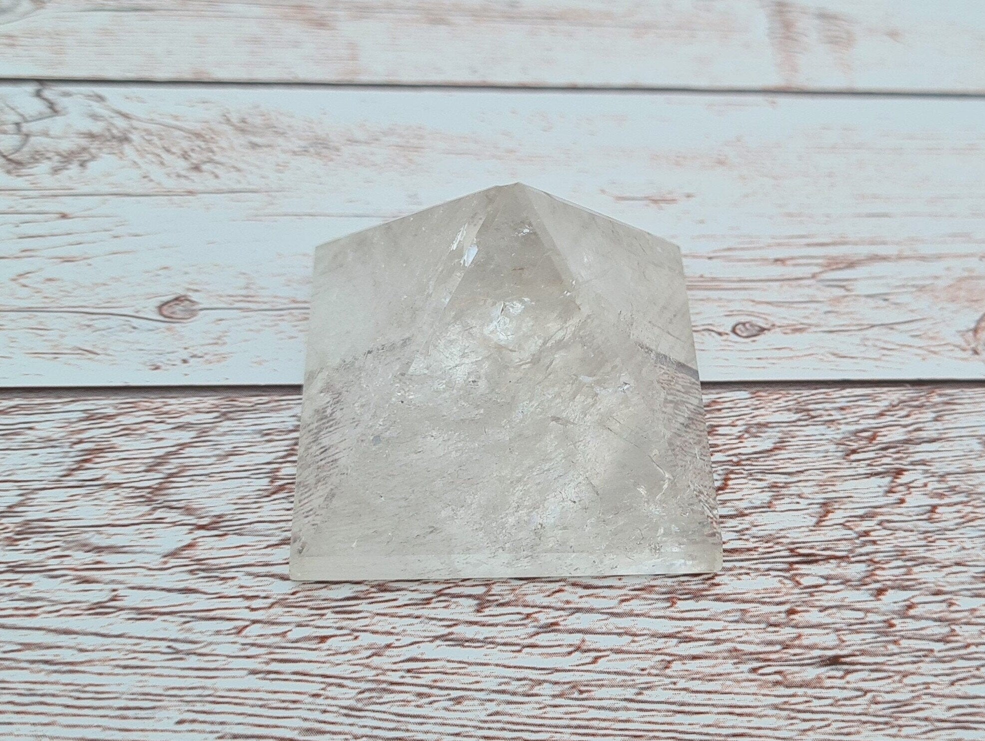 Clear Quartz / Rock crystal pyramid 35mm